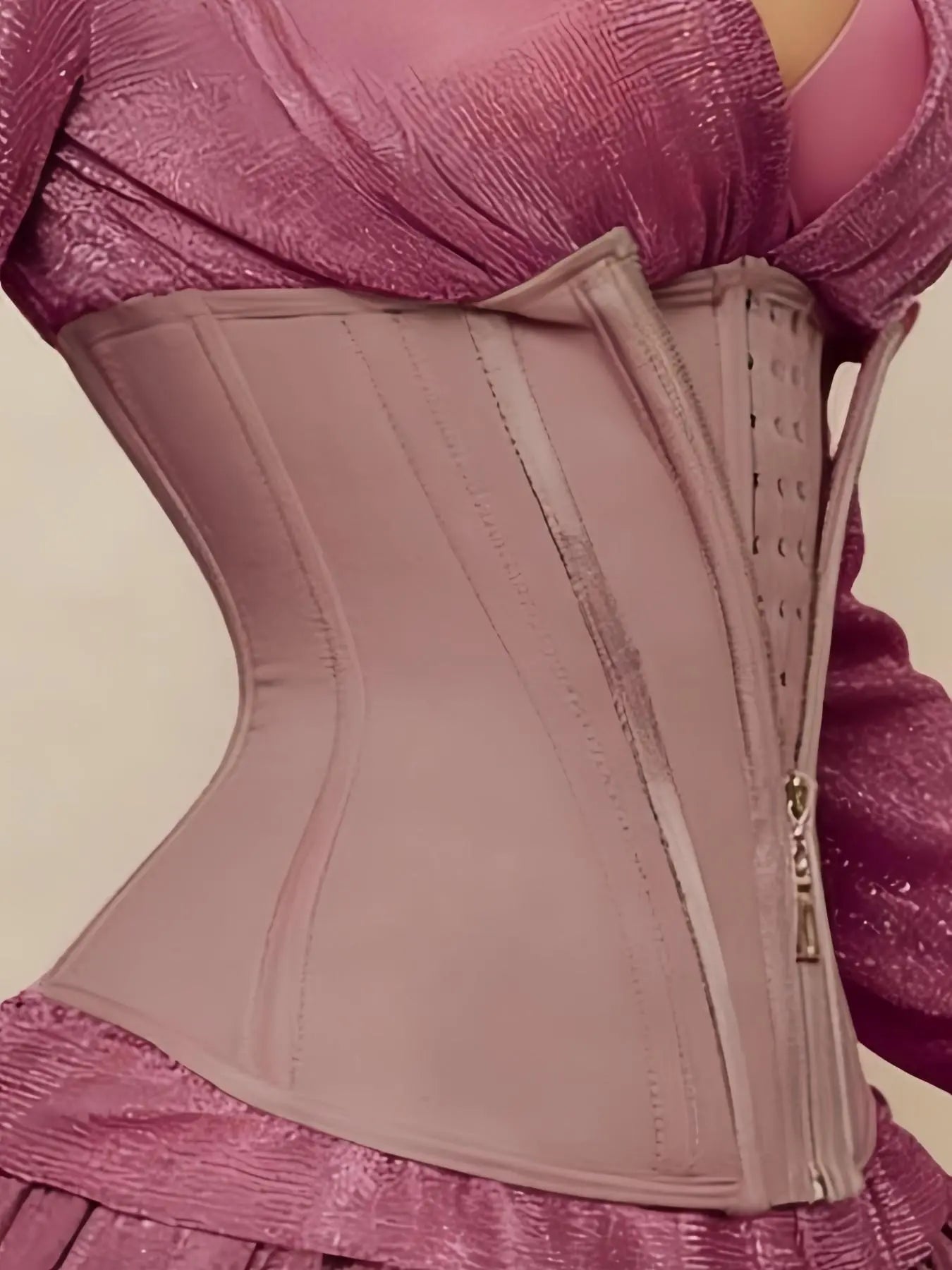 Elevate Your Style with Our Women's High Compression Waist Cincher - Ultimate Tummy Control Shapewear with Zipper & Adjustable Hooks for All-Day Comfort