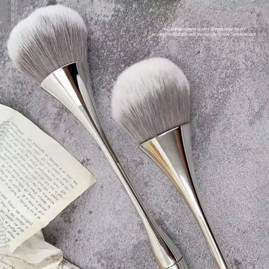 One-Stroke Foundation Brush - Flat Head Makeup Brush for Flawless Base and Seamless Concealer Application, Lightweight and Flexible